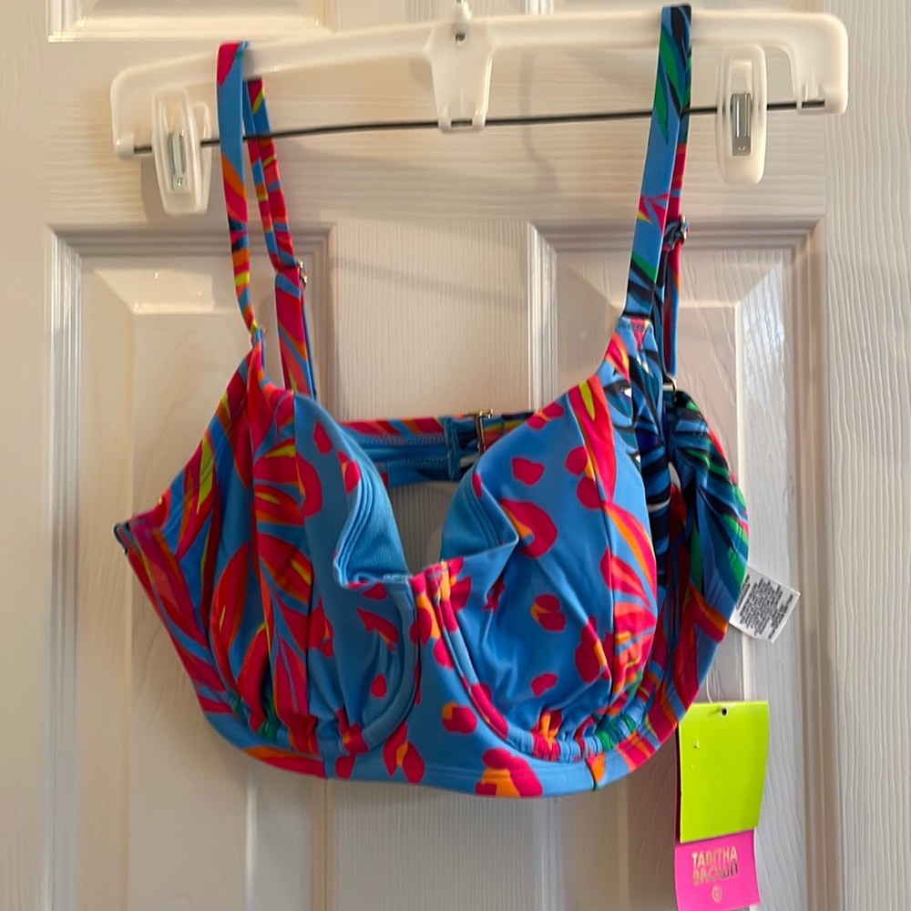 Tabitha Brown NWT bikini underwire top